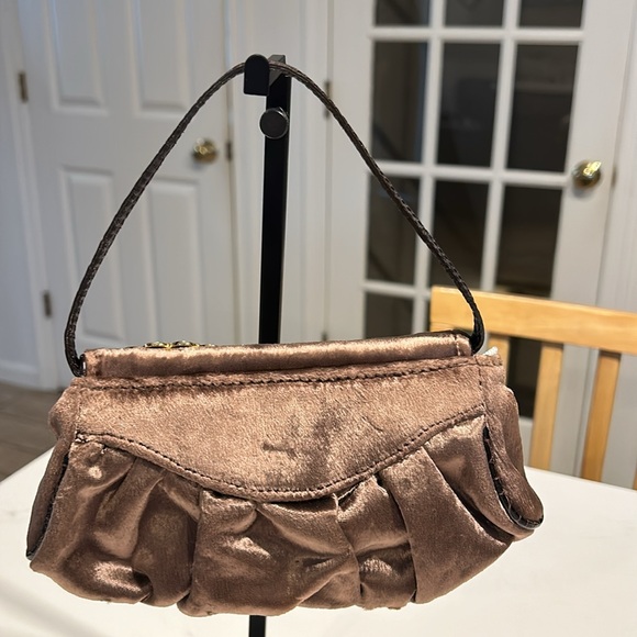 Luca Luca Mini Bag - Picture 6 of 10